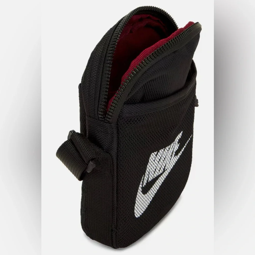 Nike Heritage Crossbody Bag (Small 1L) Black/White BA5871-010